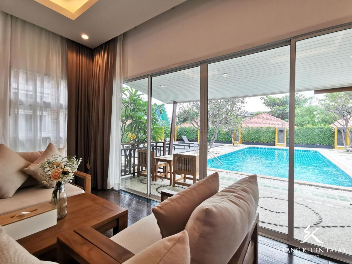 Keang Kluen Talay Resort Haad Chao Samran Exterior photo